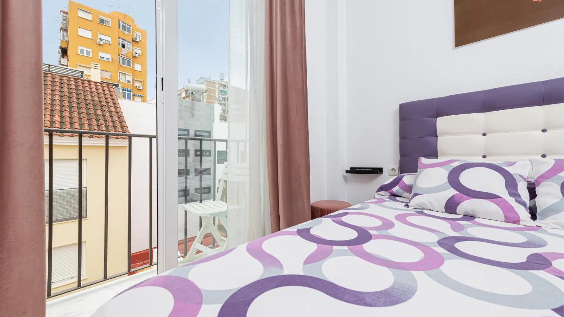 Aparthotel Luxury Home Poseidon Malaga