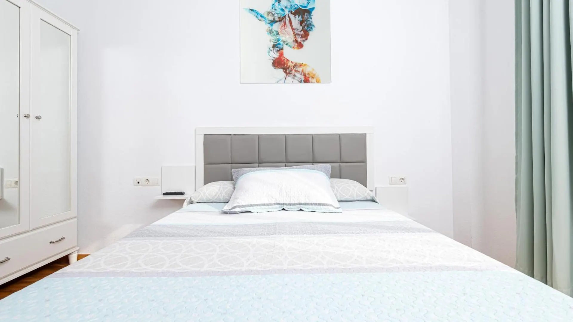 Aparthotel Luxury Home Poseidon Malaga